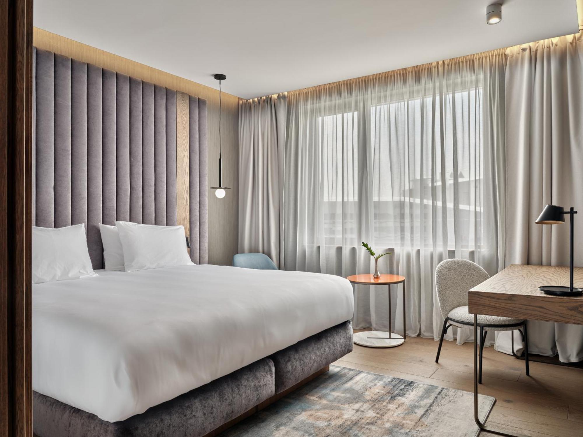 Crowne Plaza By Ihg Ξενοδοχείο 5*