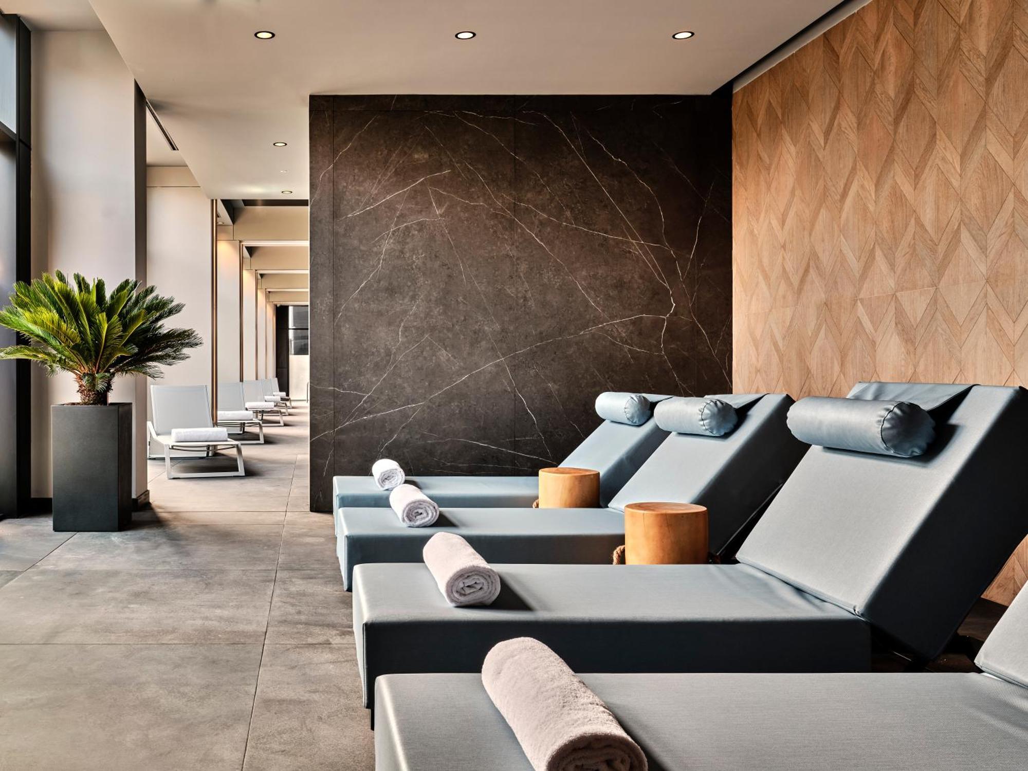 Ξενοδοχείο Crowne Plaza By Ihg 5*